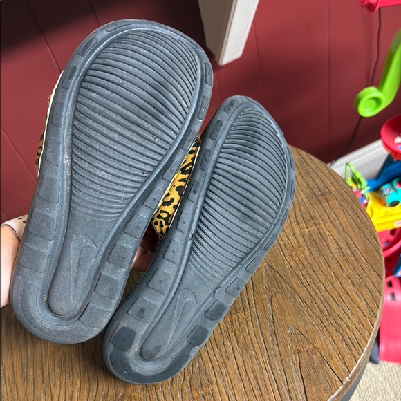 Nike Victori One Slide Sandal - Women's - Picture 5 of 10